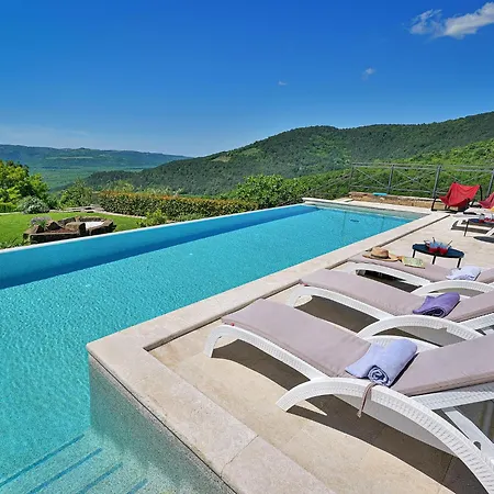 Over The Hilltop By Interhome