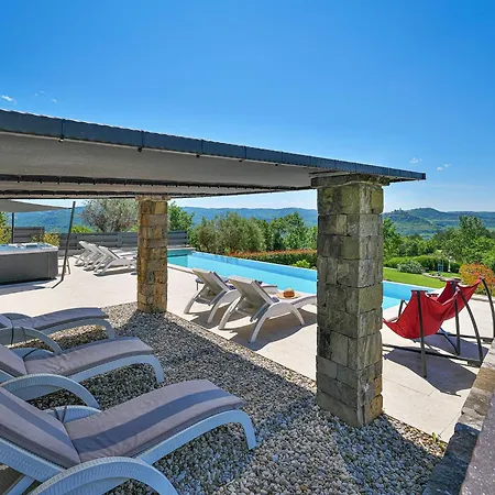 Over The Hilltop By Interhome *