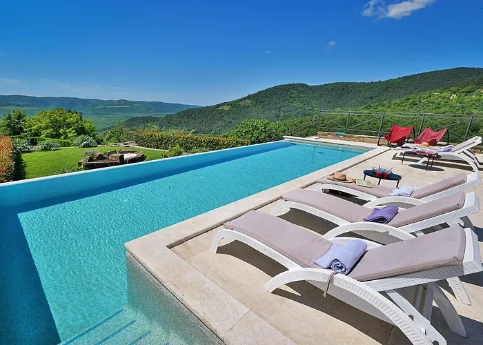 Over The Hilltop By Interhome