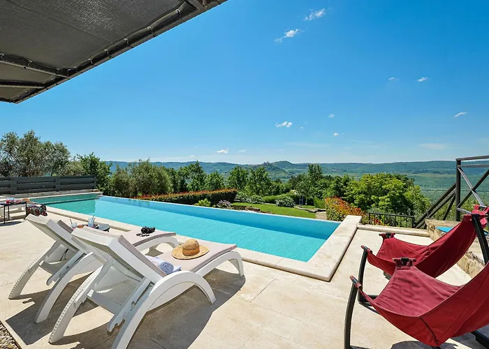 Villa Over The Hilltop By Interhome *