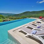 Over The Hilltop By Interhome