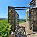 Willa Over The Hilltop By Interhome *